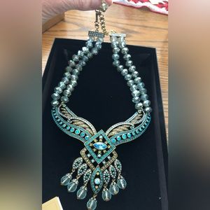 HEIDI DAUS  Stunning Statement Blue Rhinestone Necklace  with Glass Drops in Box